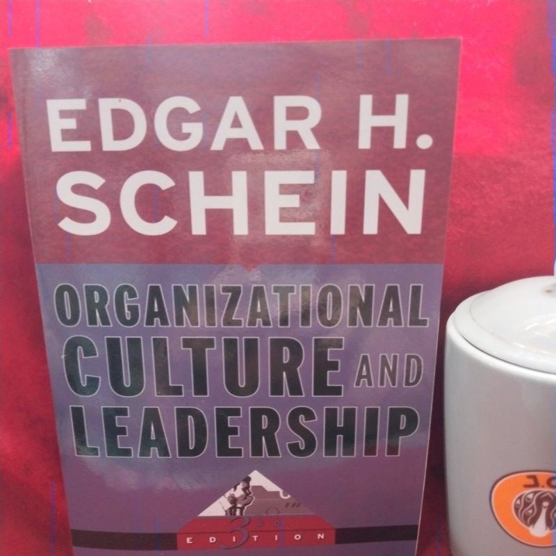 Jual ORGANIZATIONAL CULTURE AND LEADERSHIP EDGAR H. SCHEIN | Shopee ...