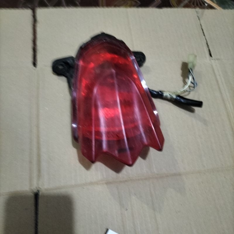 Jual lampu stop lampu belakang SUZUKI GSX R 150 original copotan ...