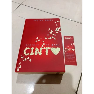 OBRAL BUKU MURAH ORIGINAL / NOVEL REMAJA / SEDIKIT DI ATAS CINTA / ROMANCE / DEWASA / FIKSI /