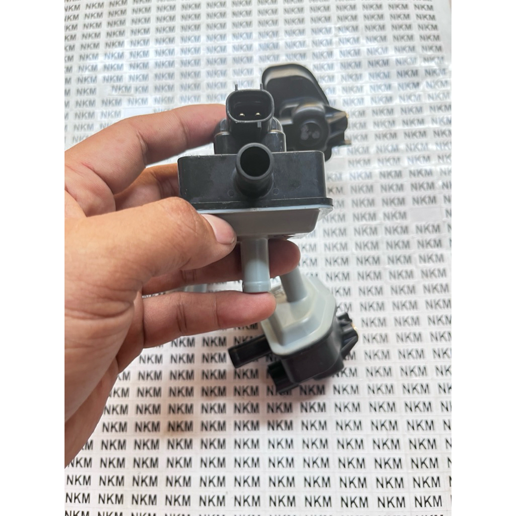 Jual sensor valve idle up VSV toyota innova zenix all new yaris hybrid ...