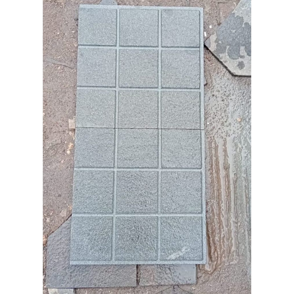 Jual Batu Andesit Bakar motif kotak dengan Nat.0.5cm&1cm.ukuran 30x30 ...