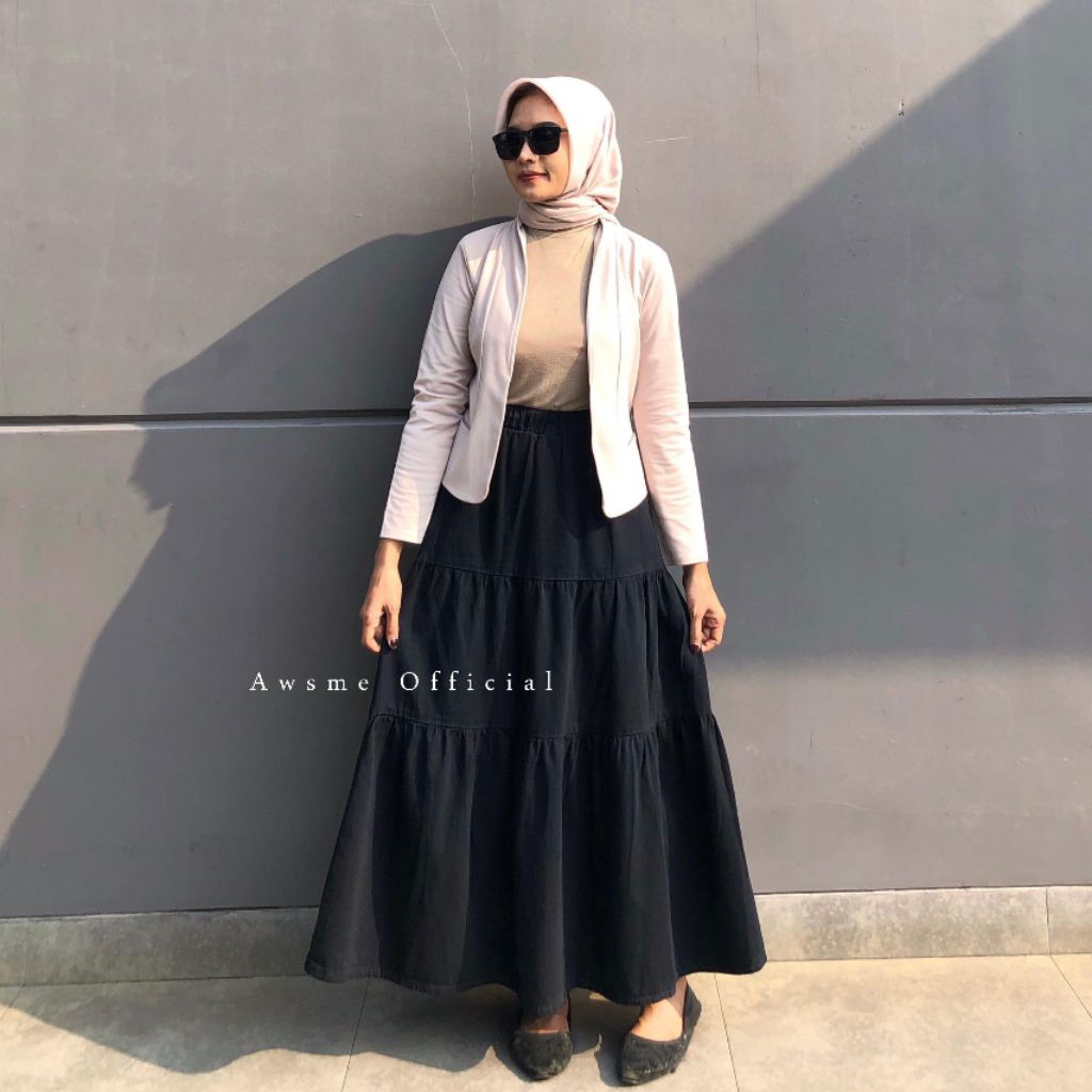 Jual Awsme - Rok Denim Ara / Ruffle Skirt Basic Warna Hitam | Shopee ...