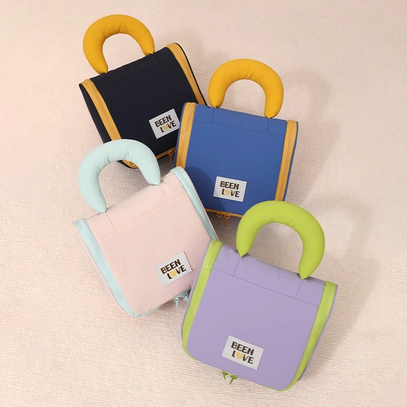 Tas Kosmetik Lipat Gantung - Detail Material