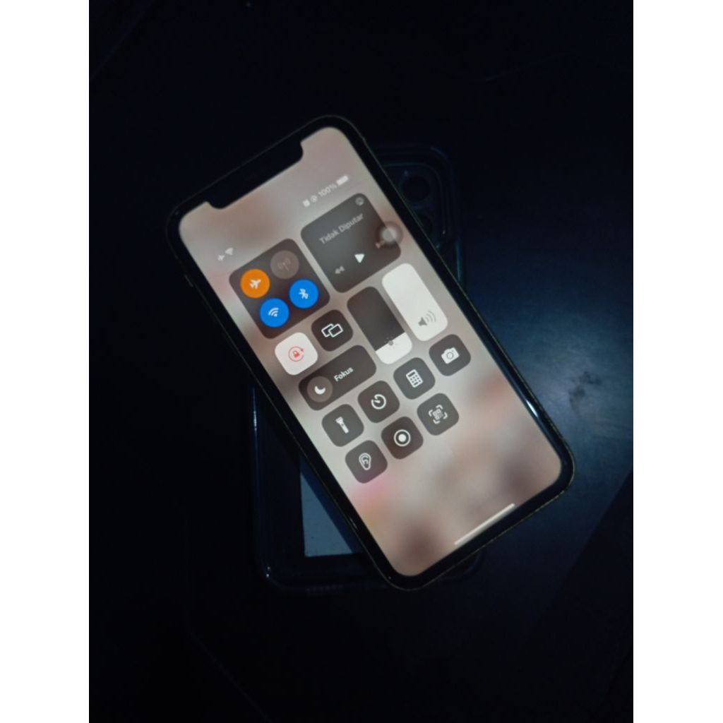 Jual Iphone 11 Inter 64 Gb Yellow Edition (Kuning Edition) | Shopee ...