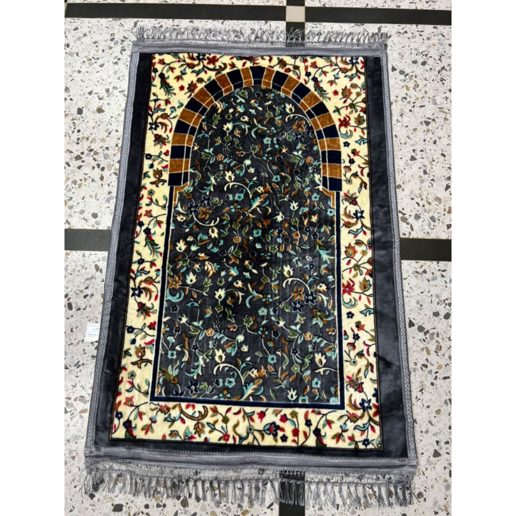 Jual Sajadah Tebal motif raudah ada 4 pilihan warna | Shopee Indonesia