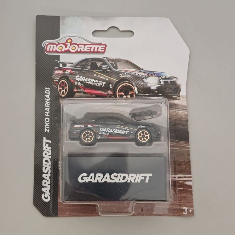 Lotto 4 Majorette Nissan Skyline GTR R34 &ndash; Serie Carbon Garasi Drift 1:64