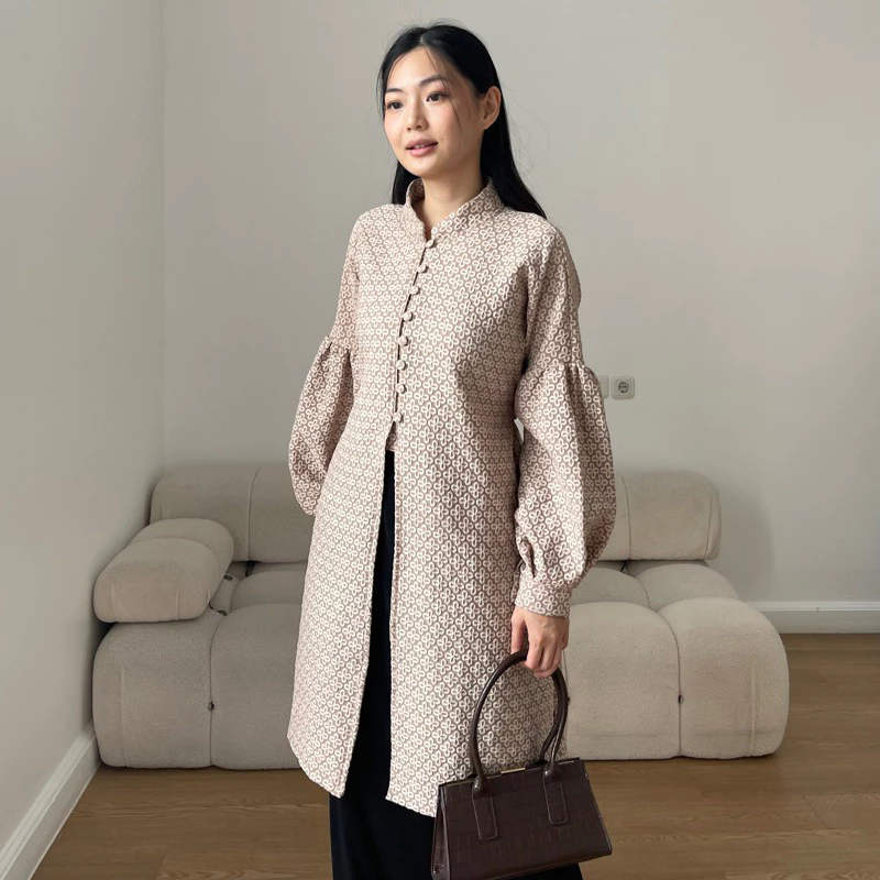 Claude Tunic