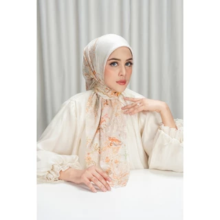 Royale - Grandeur Voile Square