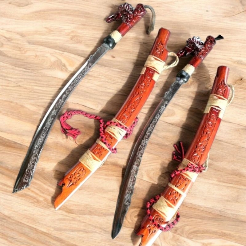 Jual Mandau Cenderamata Dayak Aksesori Pajangan Unik Baja Putih 8cm ...
