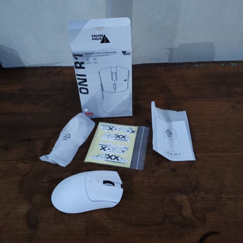 Jual [Mulus] Vortexseries Oni R1 White Triple Connection 18.000 DPI ...