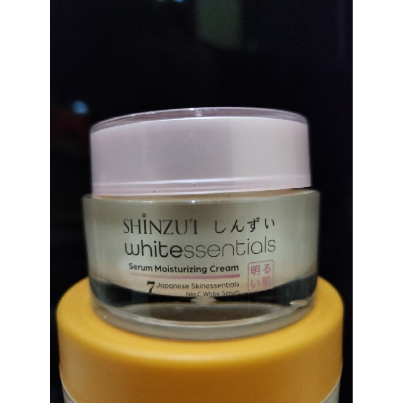 Jual SHINZU'I whitessentials serum moisturizing cream | Shopee Indonesia