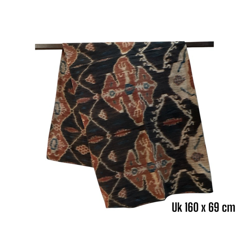 Jual kain sarung tenun Sumba Timur NTT S035 motif Habak | Shopee Indonesia