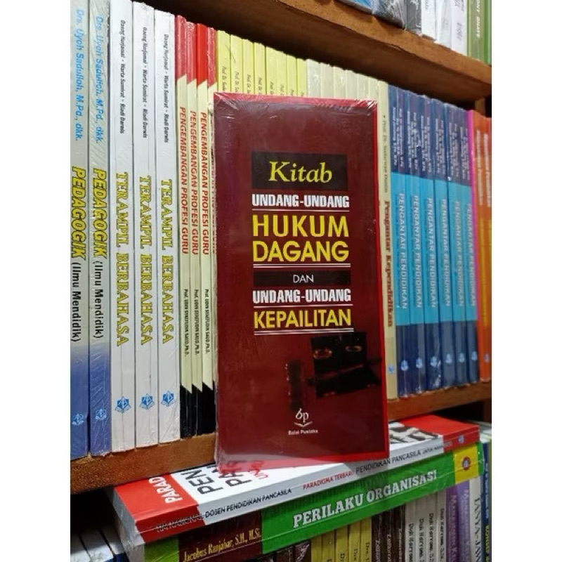 Jual KITAB UNDANG UNDANG HUKUM PERDATA KUHD | Shopee Indonesia