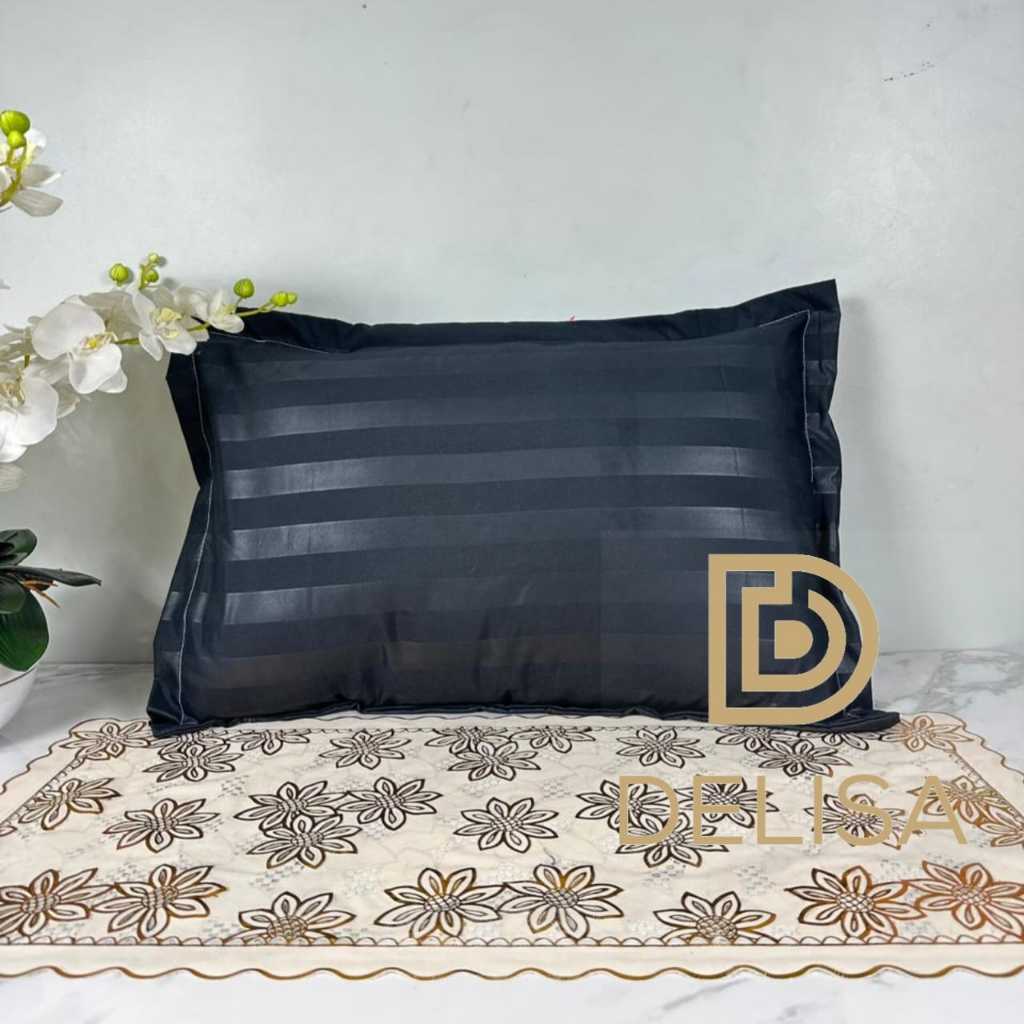 Sarung Bantal Tidur Kepala Ukuran 50x70cm Jumbo Motif Embos Salur