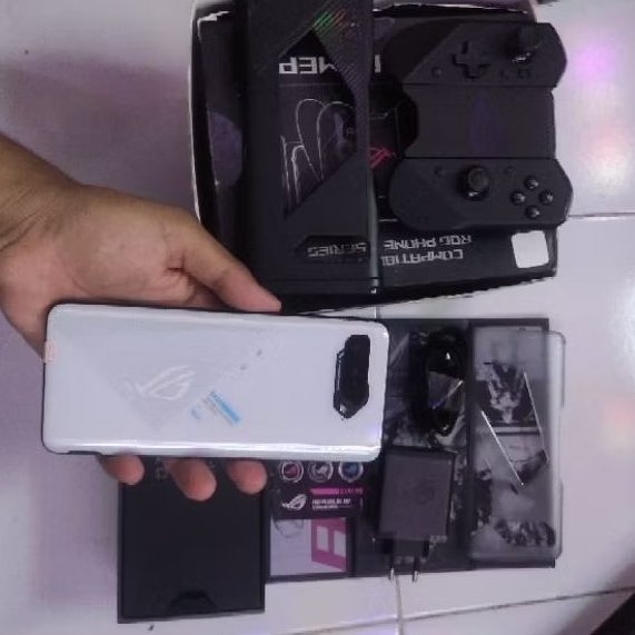 Jual Asus rog phone 5S 8/128Gb + Gaming Set Fullset | Shopee Indonesia
