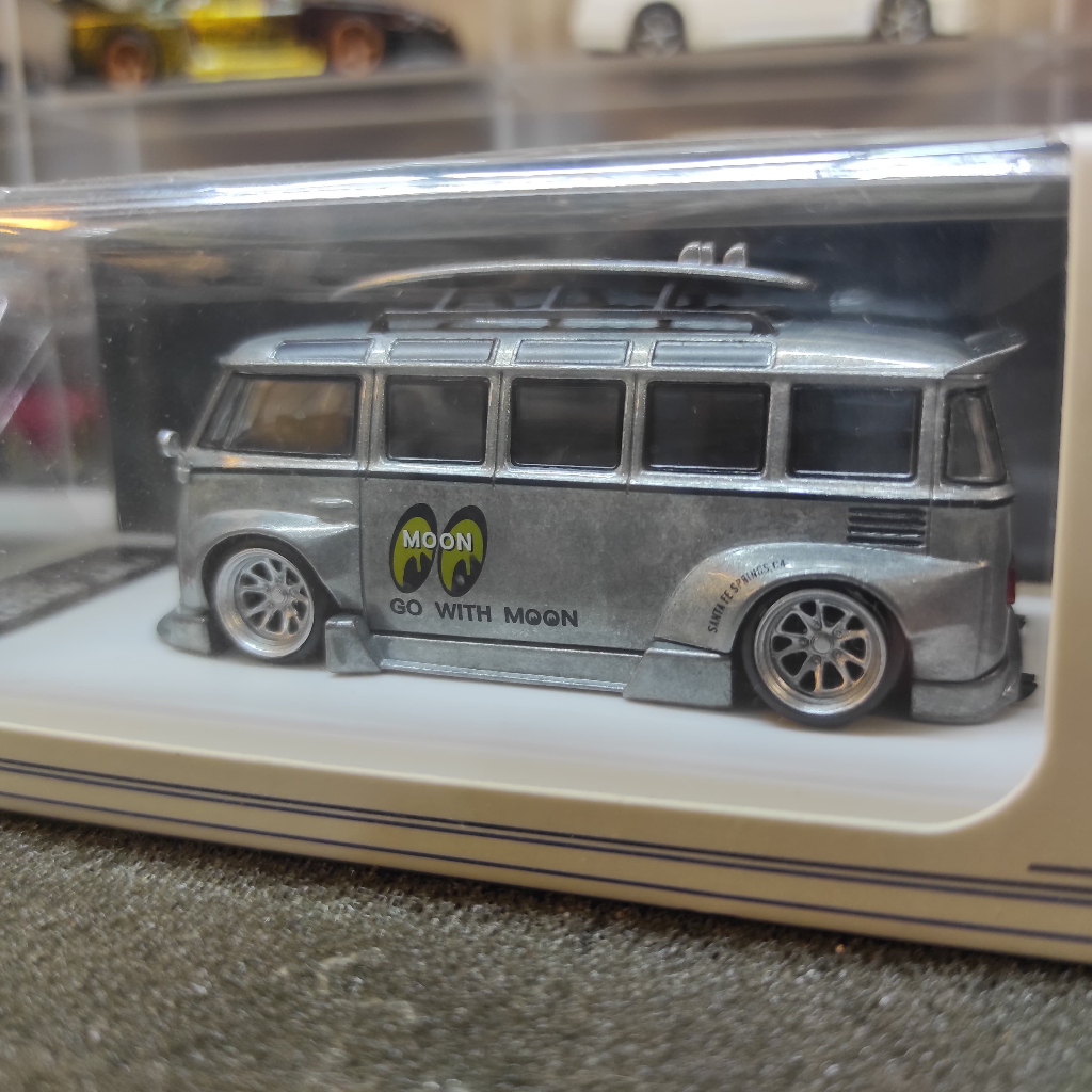 Jual TNT 1/64 VW T1 Bus RWB Raw Zamac Mooneyes | Shopee Indonesia