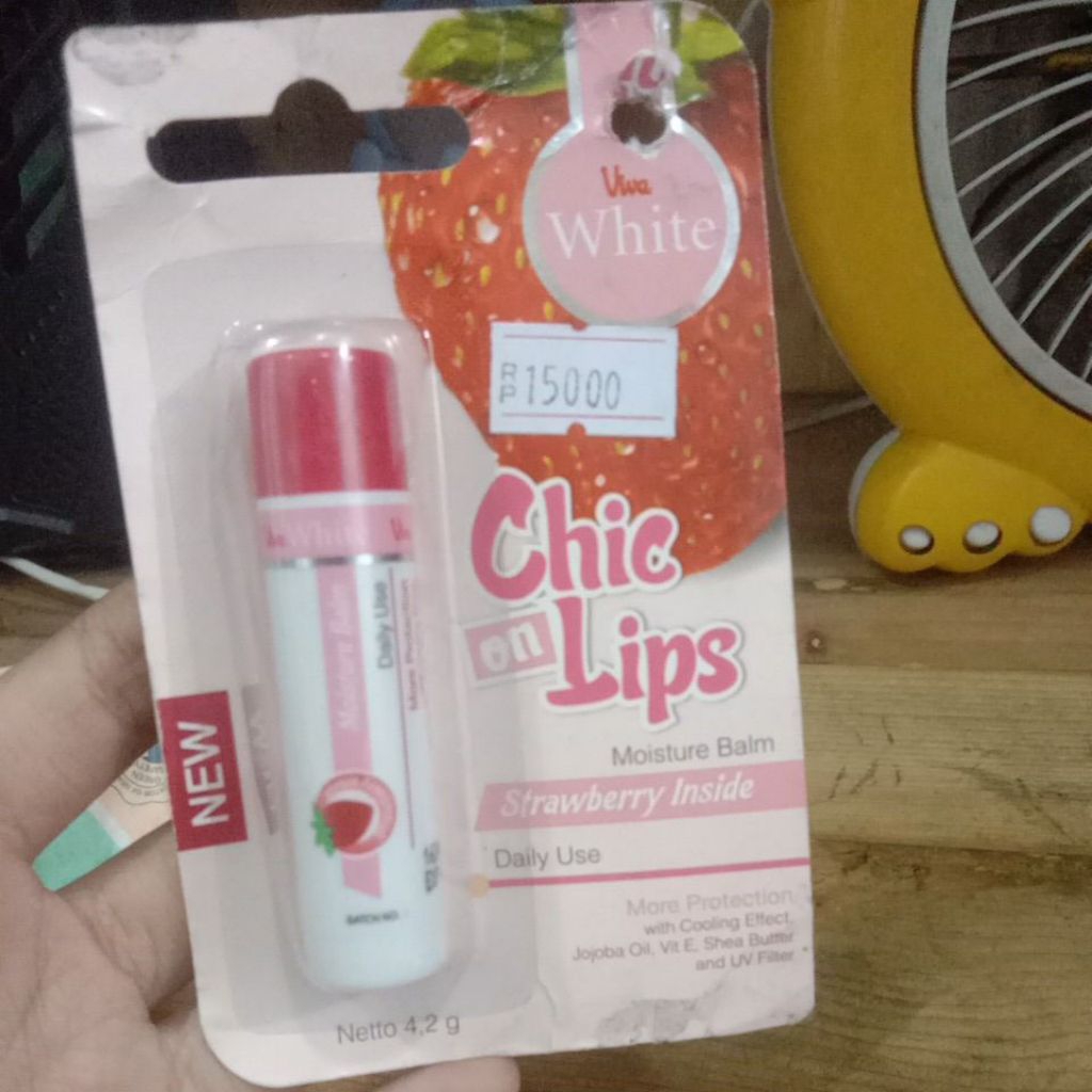 Jual chip on lips moisture balm | Shopee Indonesia