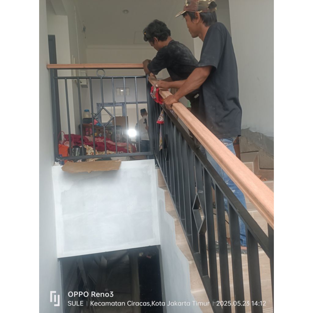Jual ralling tangga pegangan kayu kamper | Shopee Indonesia