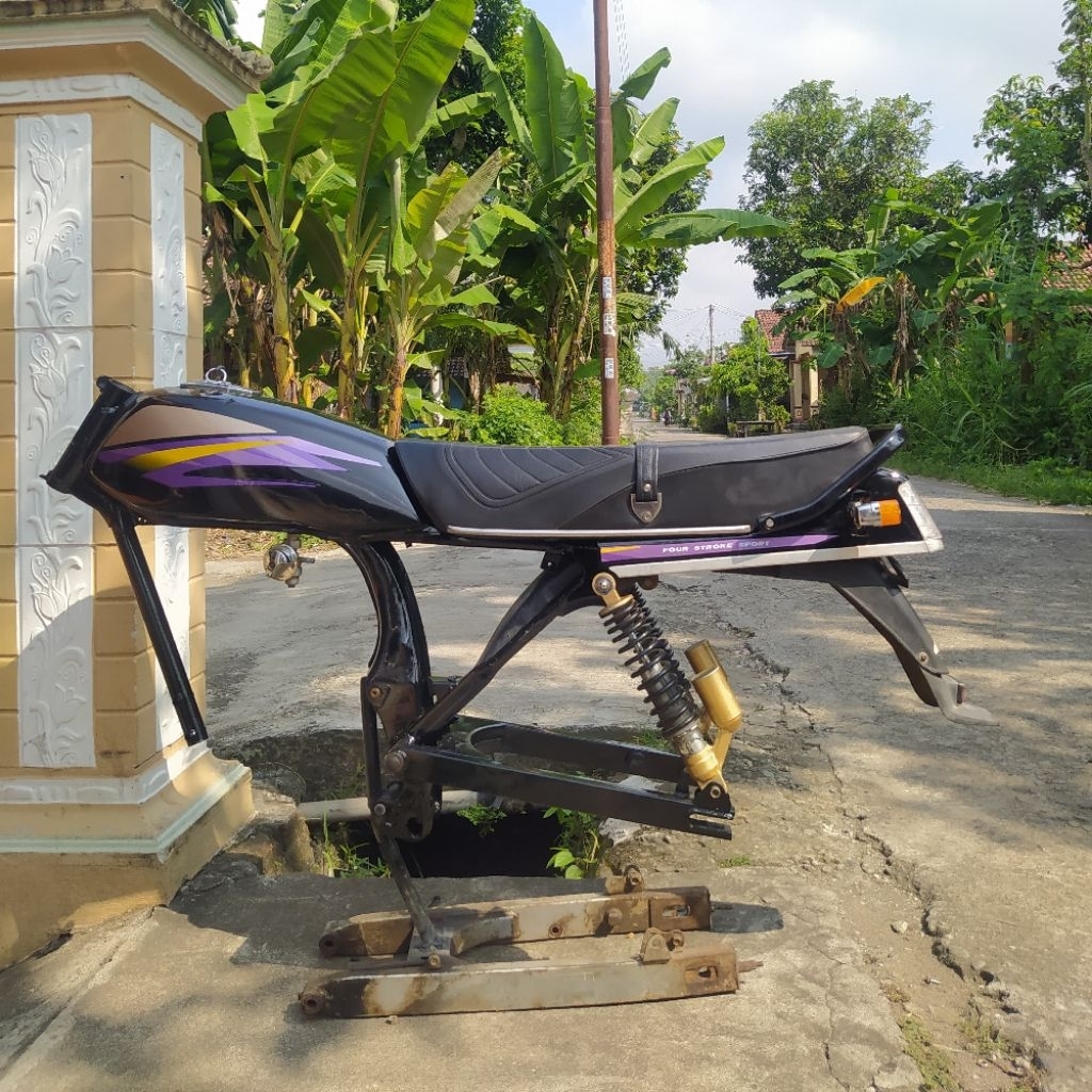 Jual BODY SET RANGKA GL PRO GL MAX STD PABRIKAN | Shopee Indonesia