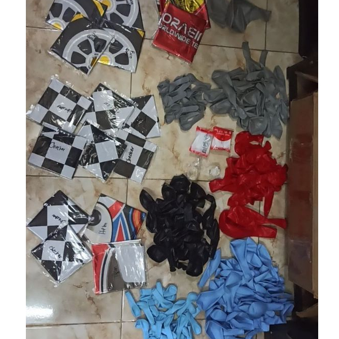 Jual 1Set Kit garland balon tema mobil balap helm ban Foil balon ultah ...