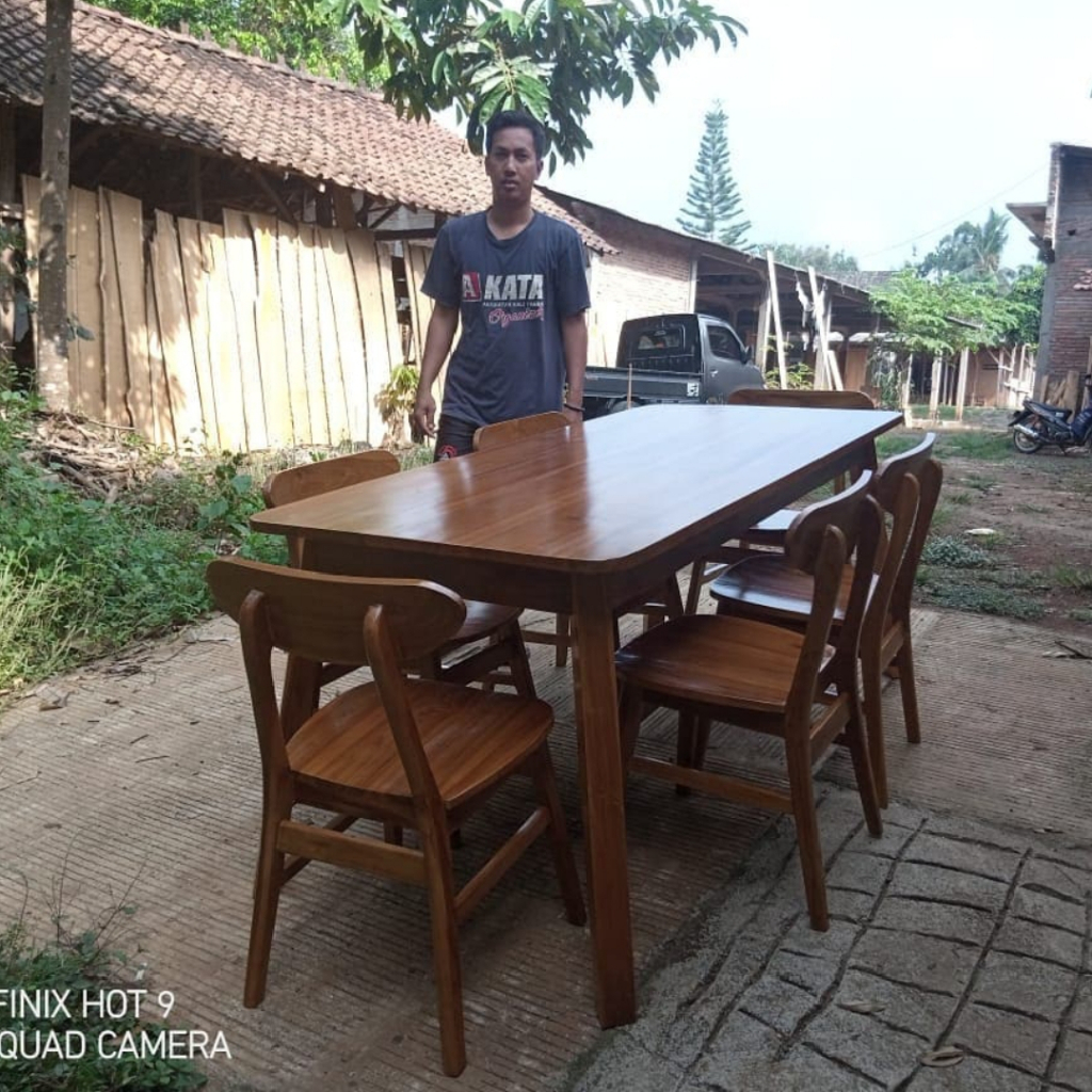 Jual Meja Makan Kayu Modern Terlengkap & Harga Terbaru Oktober 2026 ...