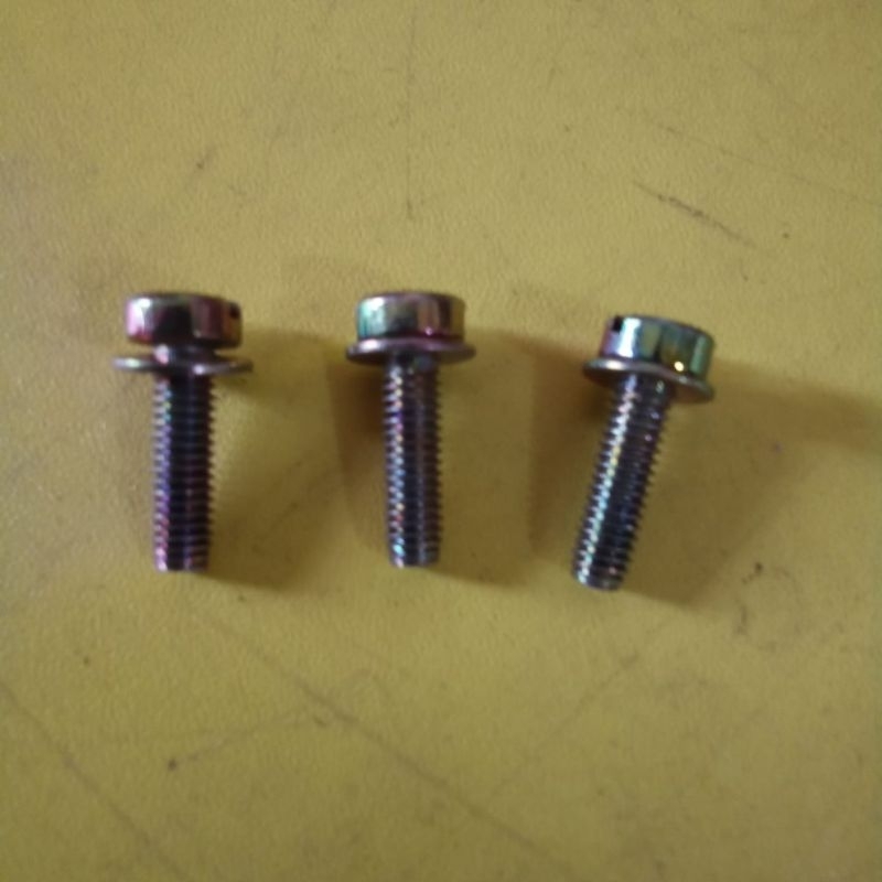 Jual Baut kap engkol mesin rumput 328 (1set = 3pcs) | Shopee Indonesia