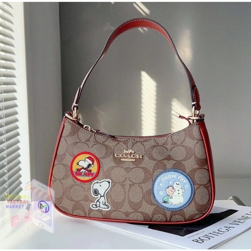 Jual Tas CE848 Teri Shoulder Bag In Signature Canvas With Peanuts ...