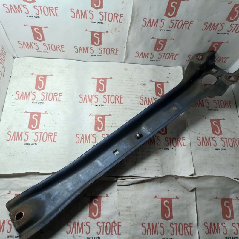 Jual Tiang Lock Kap Mesin Toyota Kijang Kapsul | Shopee Indonesia