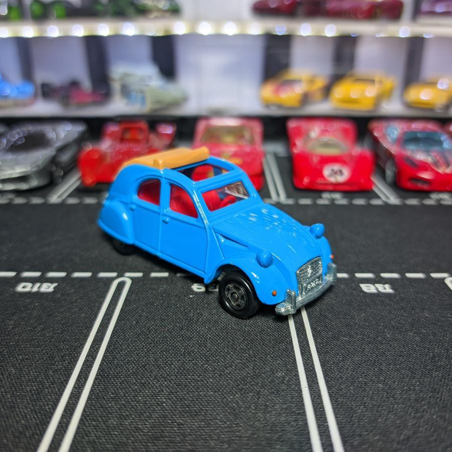 Tomica Tomy F39 – Citroën 2CV 6 – Échelle 1:57 – Japon – Rare, Métal/plastique