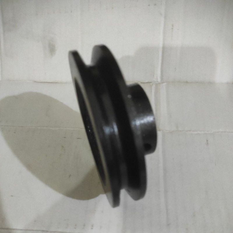 Jual Puli pulley besi cor A1 - 4 inch as 19 20 22 24 25 28 mm puli besi ...