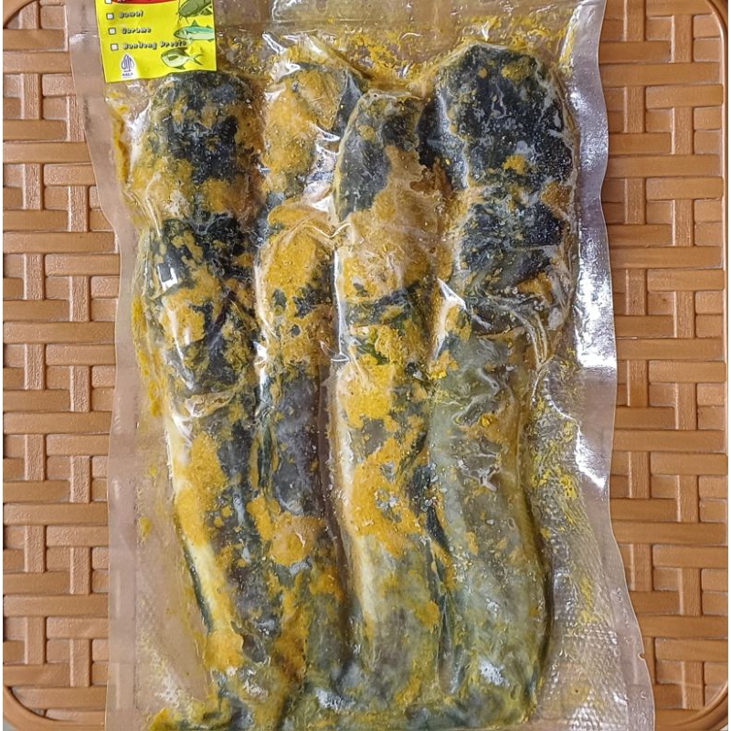Jual [LELE 4 EKOR BESAR] Ikan Lele 4 Ekor Marinasi Bumbu Kuning Besar ...