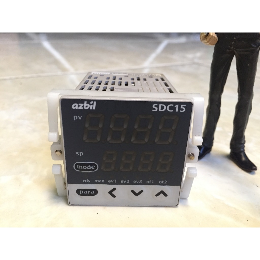 Jual Temperature Controller Azbil SDC15 C15MTC0TA0100 Original | Shopee ...