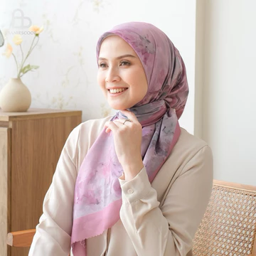Baniescoop Hijab Modern Scarf Kerudung Hijab Segi Empat Ultrafine GAIA Series (Packing Pouch)