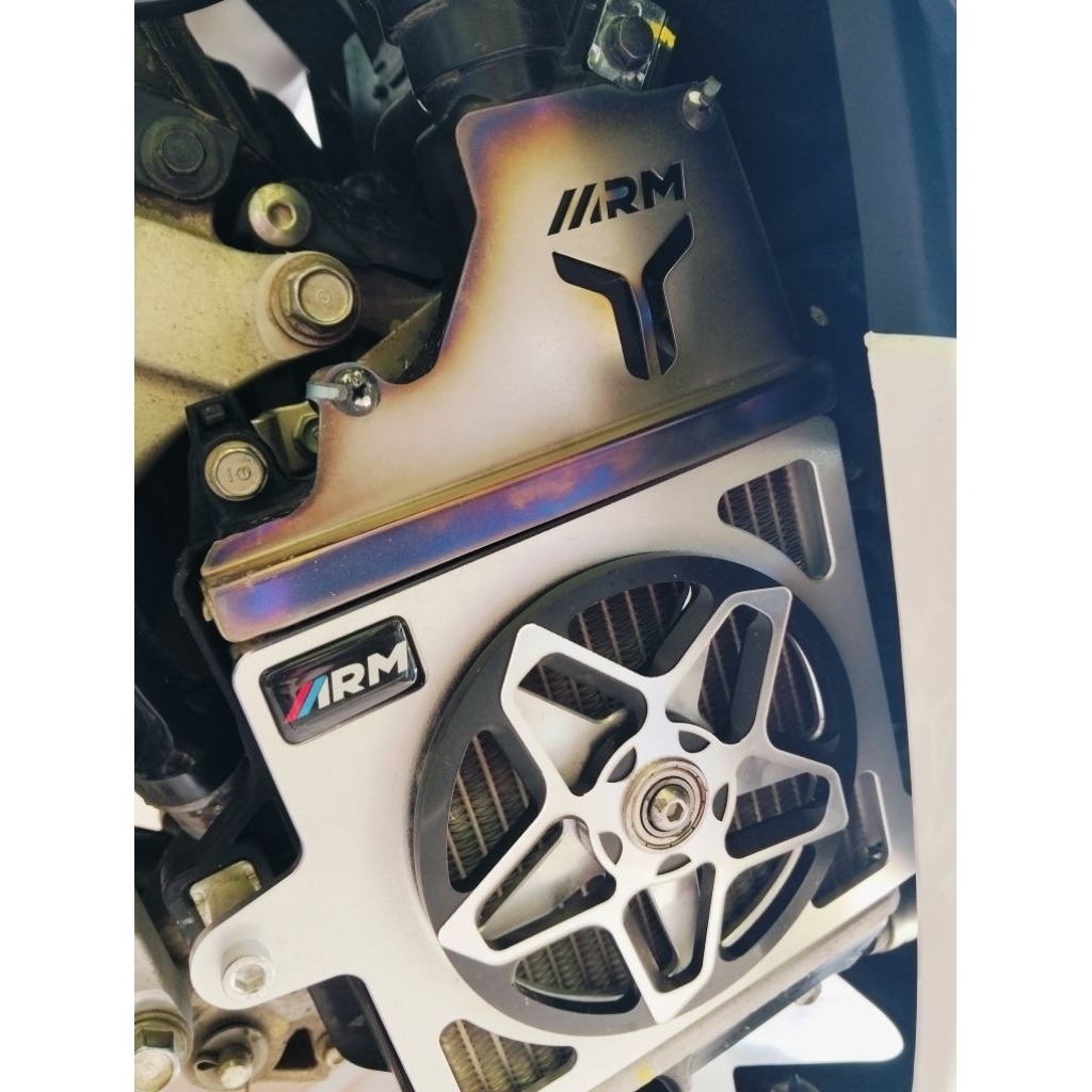 Jual COVER RADIATOR SPINER 3D ARM | VARIO 160, ADV 160, PCX 160 TYPE ...