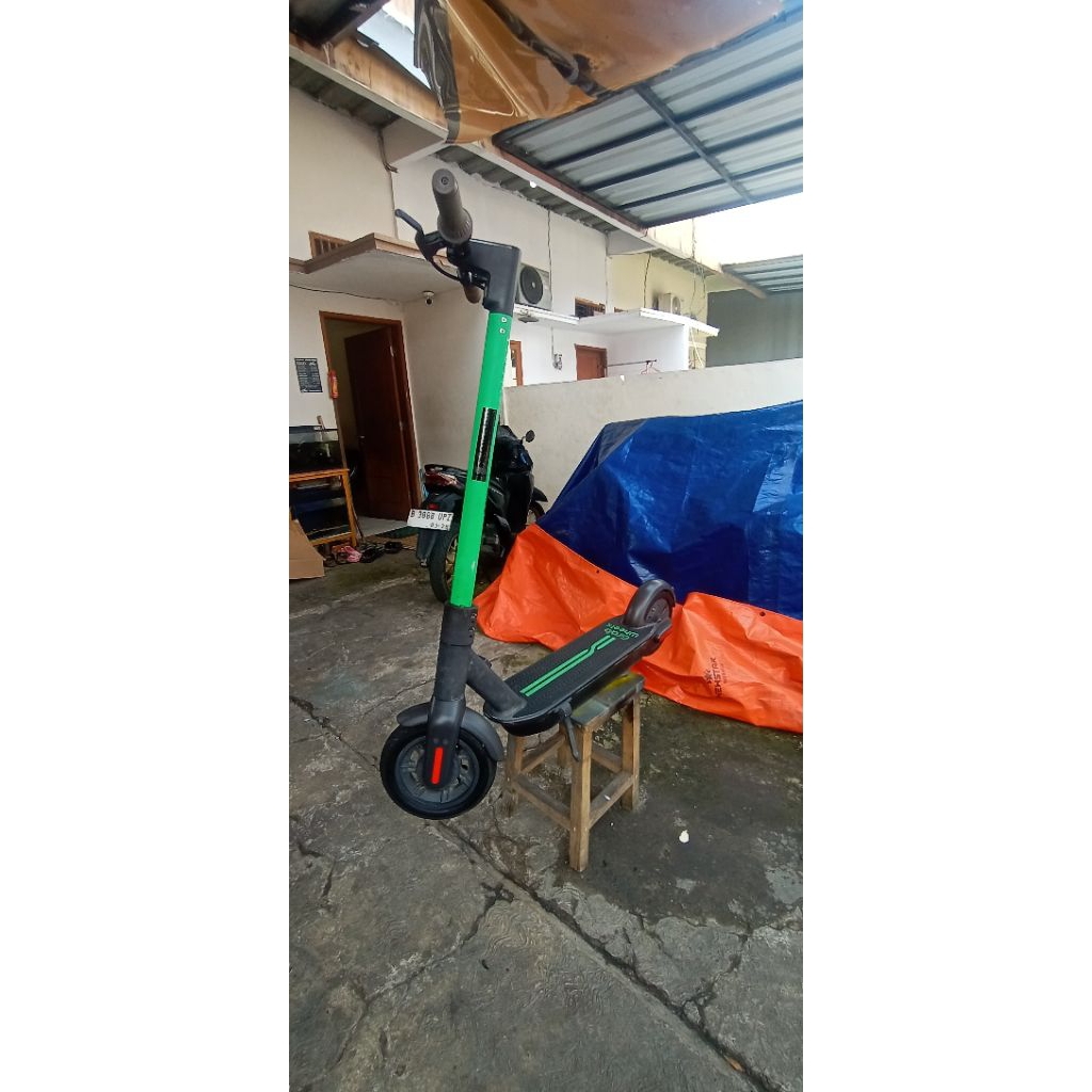 Jual skuter listrik Gmax 30 | Shopee Indonesia