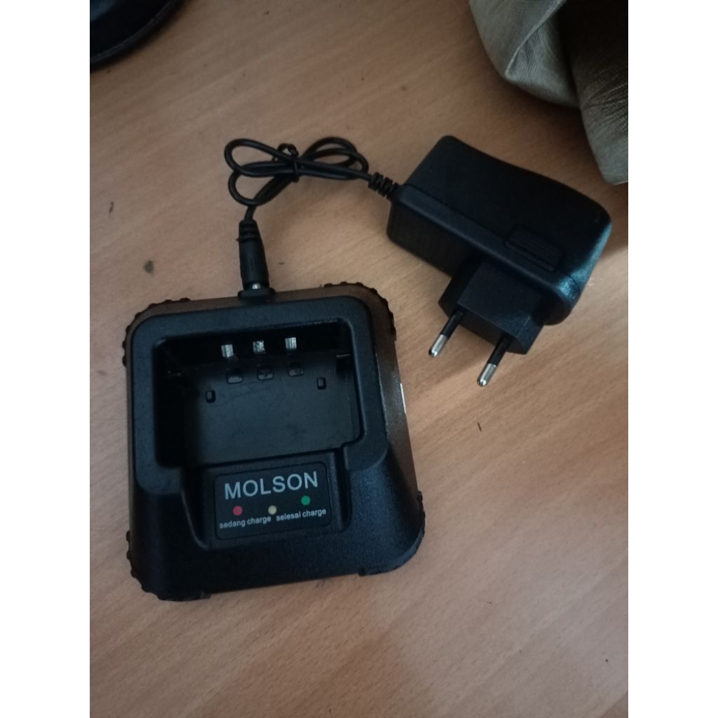 Jual Charger HT Molson ORI lengkap adaptor | Shopee Indonesia