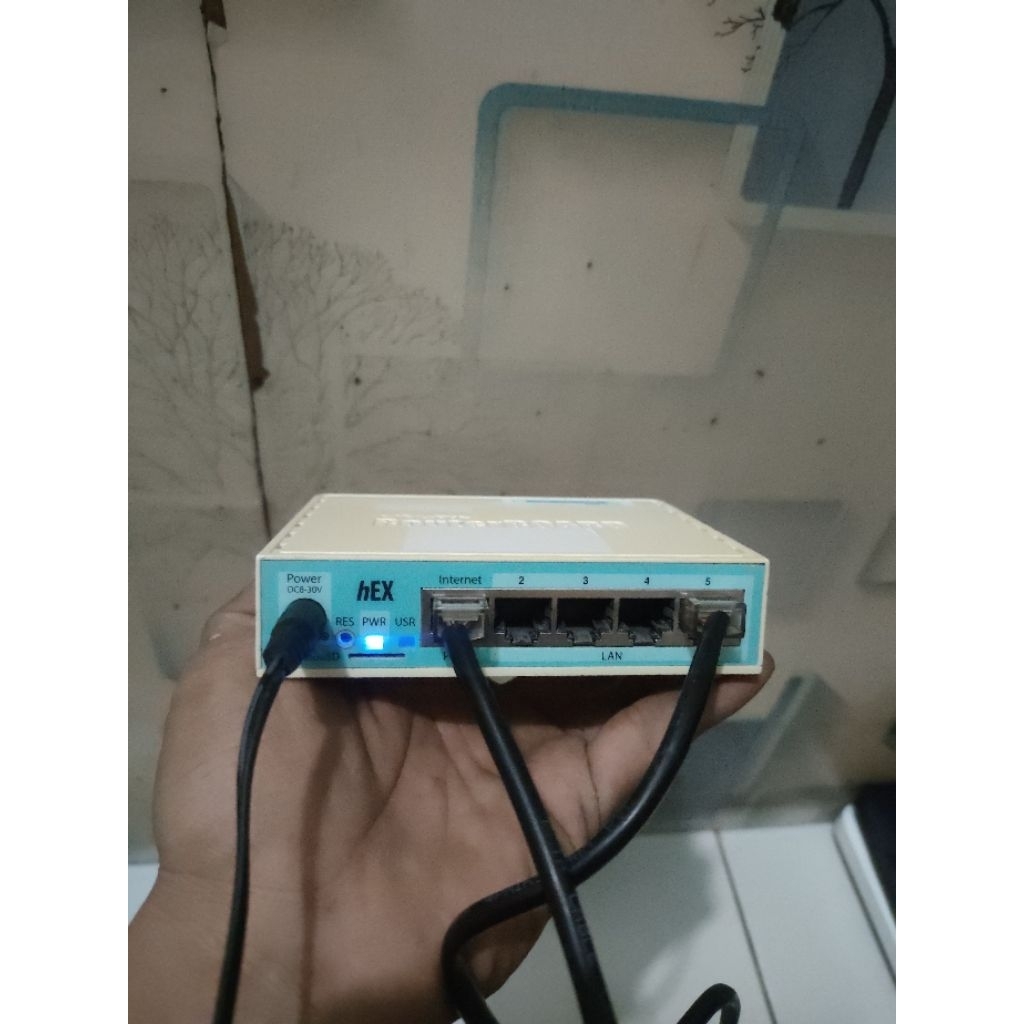 Jual Mikrotik Hex Rb750Gr 3 Bekas/Second (real foto) | Shopee Indonesia