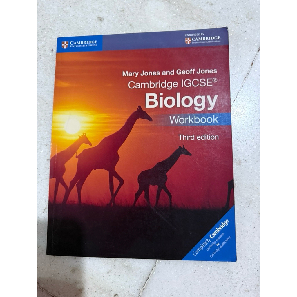 Jual cambridge igcse biology workbook third edition ORI bekas | Shopee ...