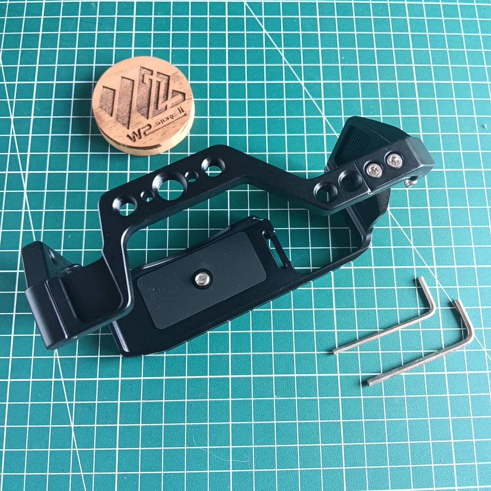 Jual Cage Rig Sony A6700 Bracket Grip | Shopee Indonesia