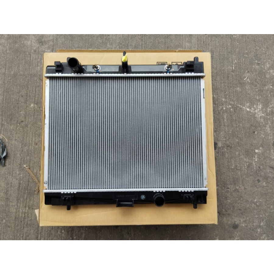 Jual radiator yaris bakpau 2006 2007 2008 2009 2010 2011 2012 2013 ...