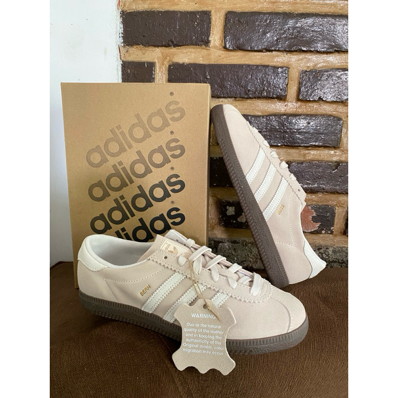 Jual Adidas Bern ‘wonder white’ | Shopee Indonesia