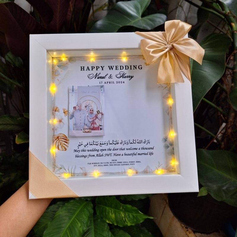 Jual BINGKAI HADIAH PERPISAHAN | BINGKAI TEMPAT LOGAM MULIA | FLOWERS ...