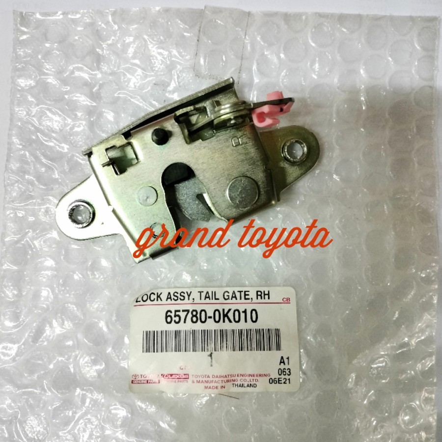Jual SV1 Door lock Pintu Bagasi Toyota Hilux Kanan 100% 65780-0K010 AST ...