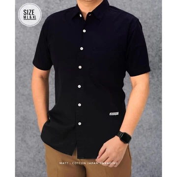 Kemeja Polos Pria Lengan Pendek Slim Fit Azwr Bahan Katun Sweading Jepang