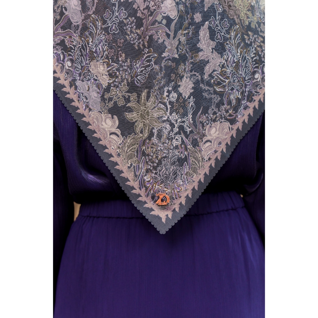 ZYTADELIA Amira Scarves Series Printed Scarf Hijab Segi Empat Hijab Aire Voile Hijab Premium Hijab Motif