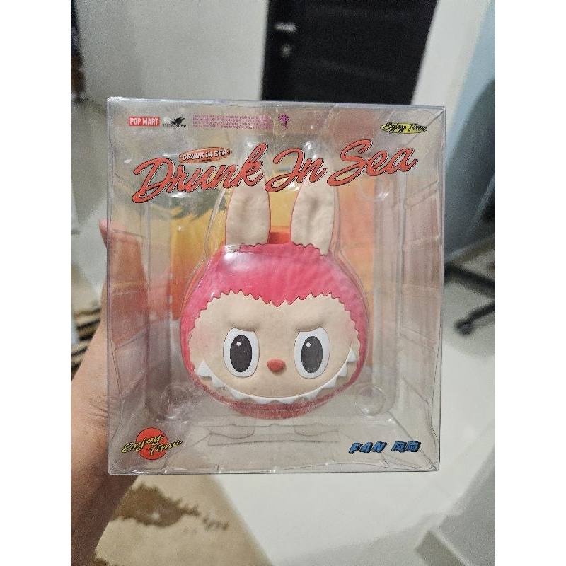 Jual LABUBU DRUNK IN SEA - PORTABLE FAN (KIPAS PORTABEL) | Shopee Indonesia