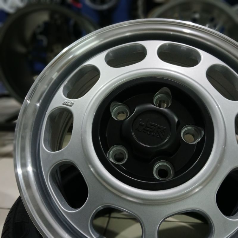 Jual velg mobil hsr klg r14 bisa buat grandmax apv luxio mega carry dll ...