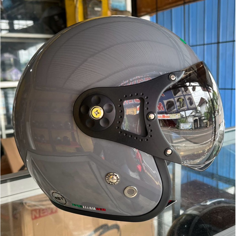 Jual Helm Pilot DAG original | Shopee Indonesia
