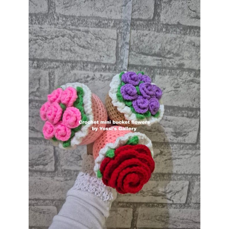 Jual ganci mini buket rajut | Shopee Indonesia