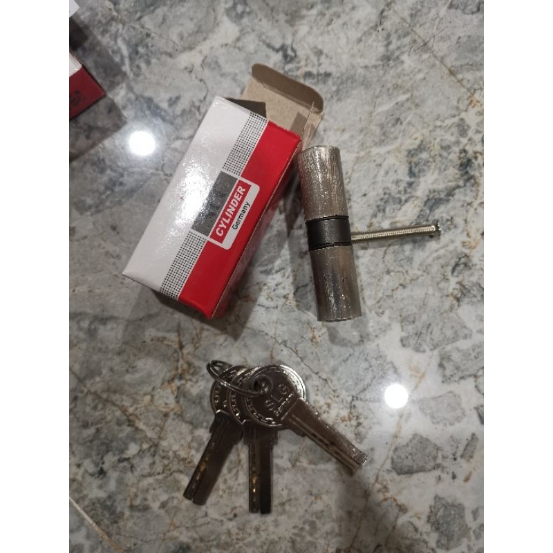 Jual Silinder Kunci Kecil SLG | cylinder comp key slg | Shopee Indonesia
